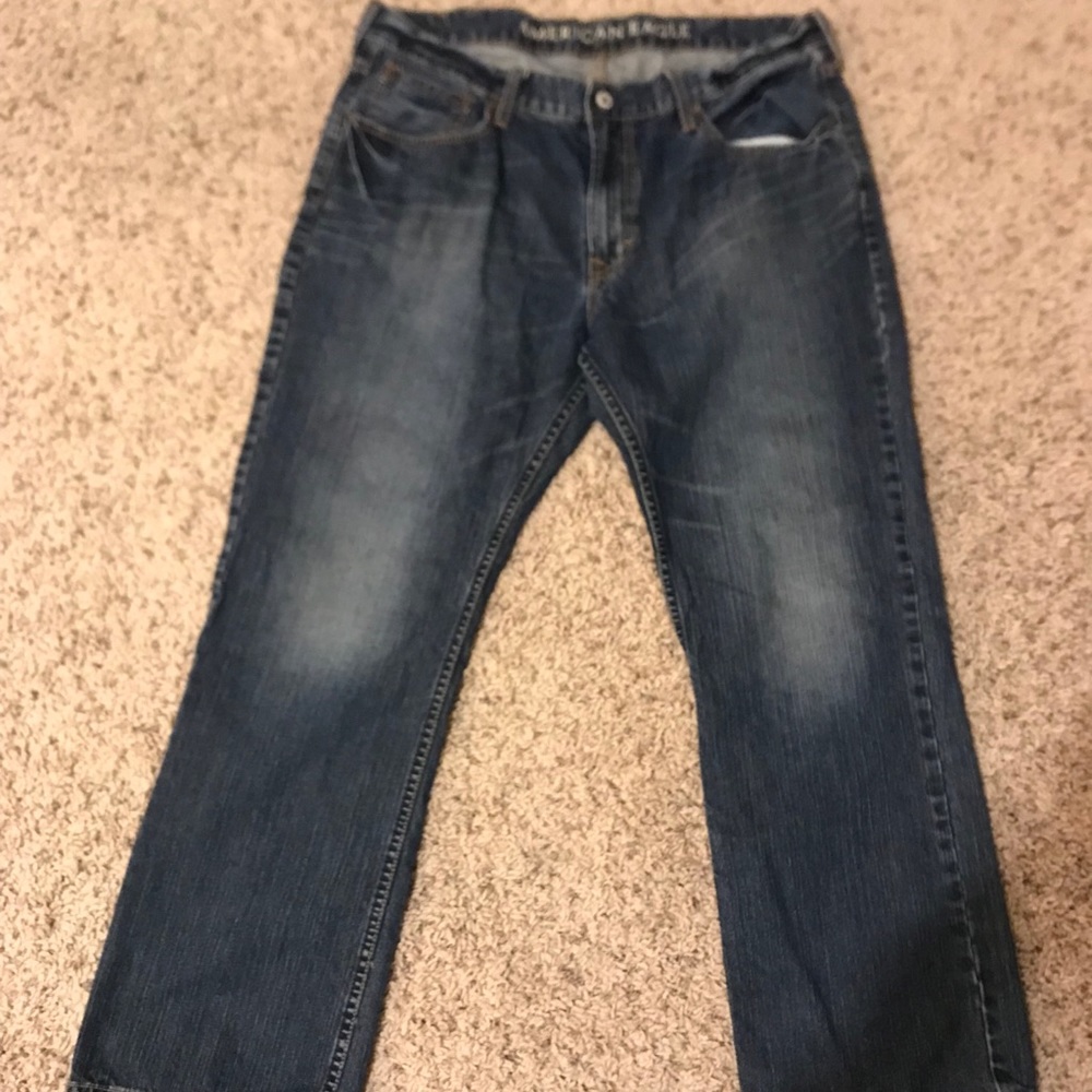 American Eagle men’s jeans